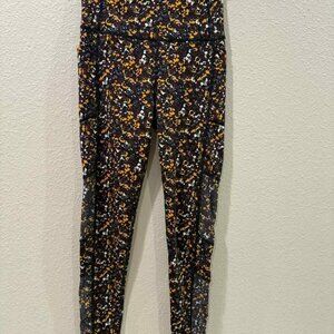 Women's Medium Leggings